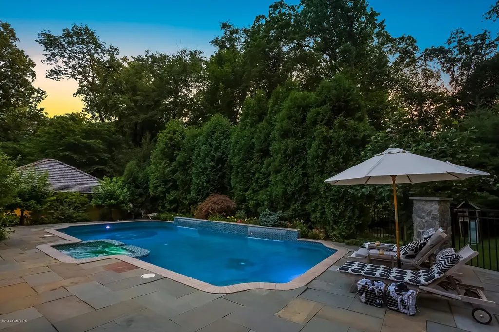 14 Stallion Trail Greenwich CT 06831