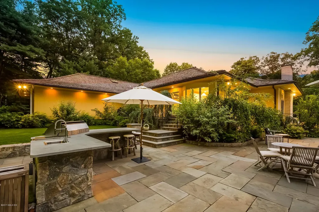 14 Stallion Trail Greenwich CT 06831