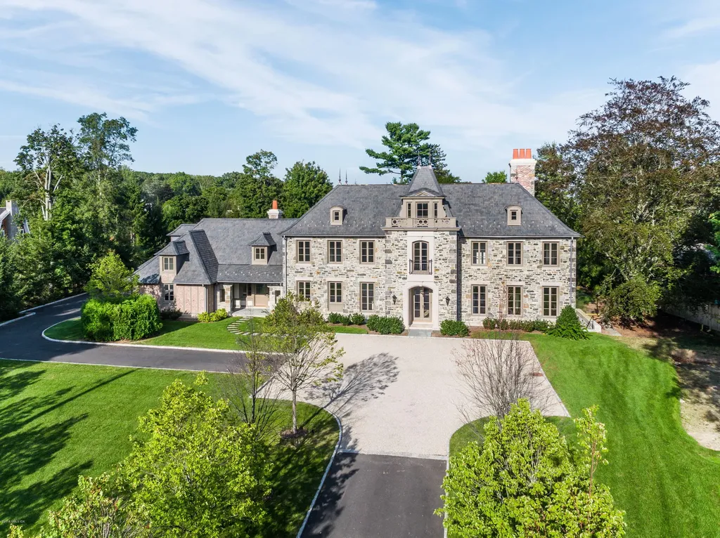 142 Cedar Cliff Road Riverside CT 06878