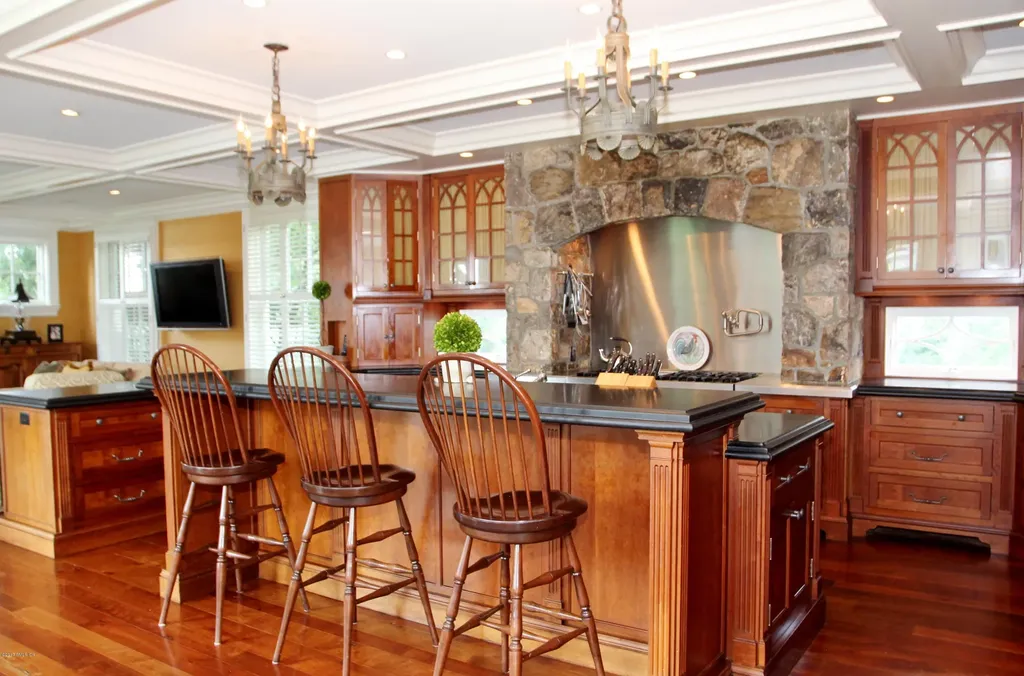50 Byram Drive Greenwich CT 06830