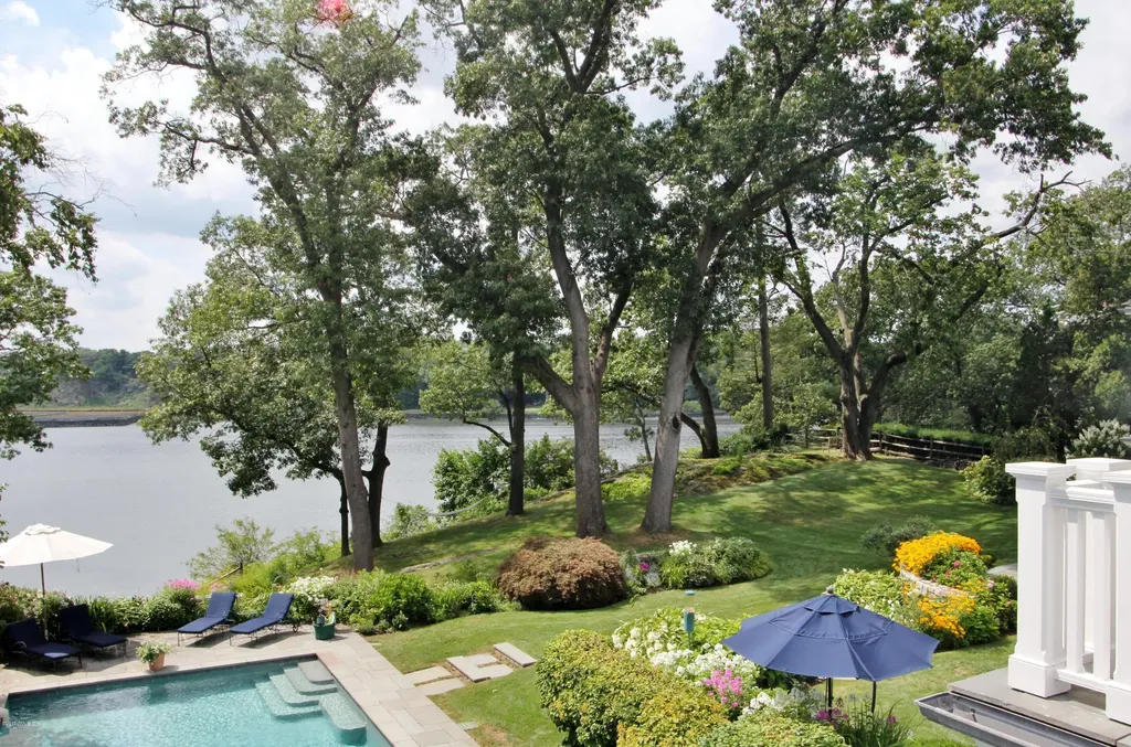 50 Byram Drive Greenwich CT 06830