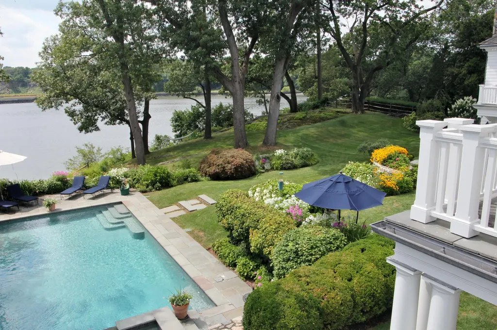 50 Byram Drive Greenwich CT 06830