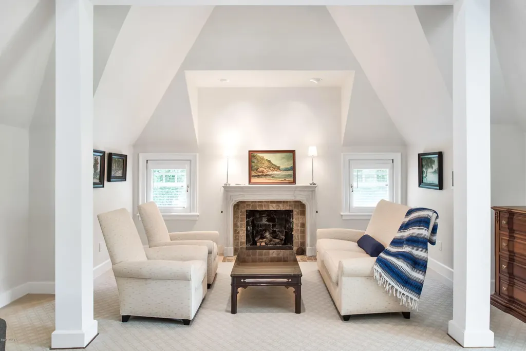 147 Byram Shore Road Greenwich CT 06830