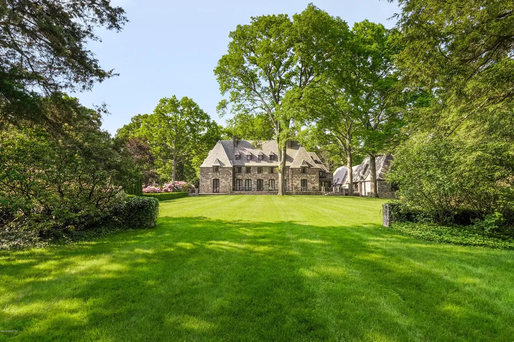 11 Mayfair Lane Greenwich CT 06831