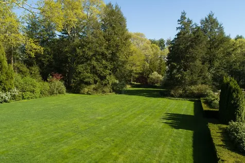 11 Mayfair Lane Greenwich CT 06831