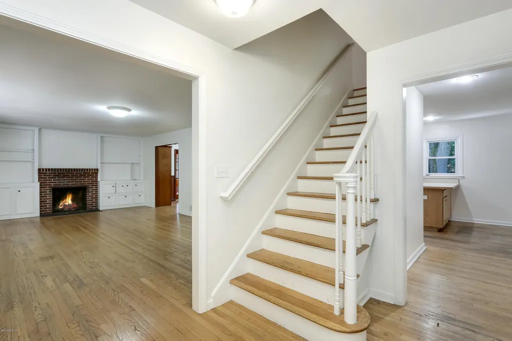 224 Stanwich Road Greenwich CT 06830