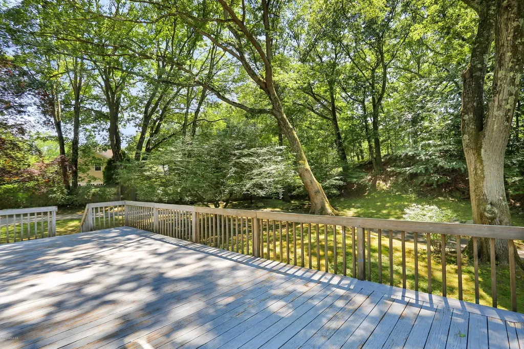 224 Stanwich Road Greenwich CT 06830