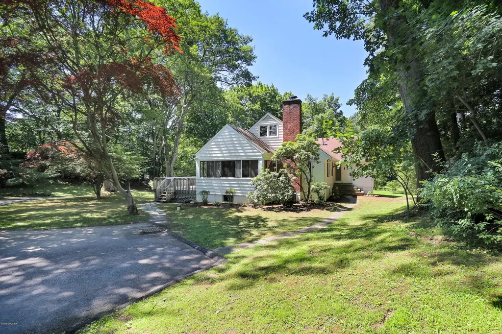 224 Stanwich Road Greenwich CT 06830