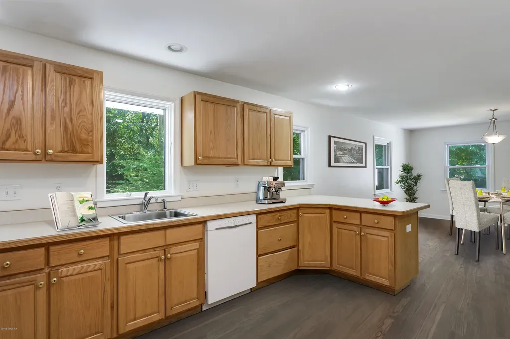 224 Stanwich Road Greenwich CT 06830