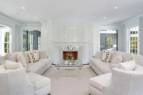 272 Round Hill Road Greenwich CT 06831