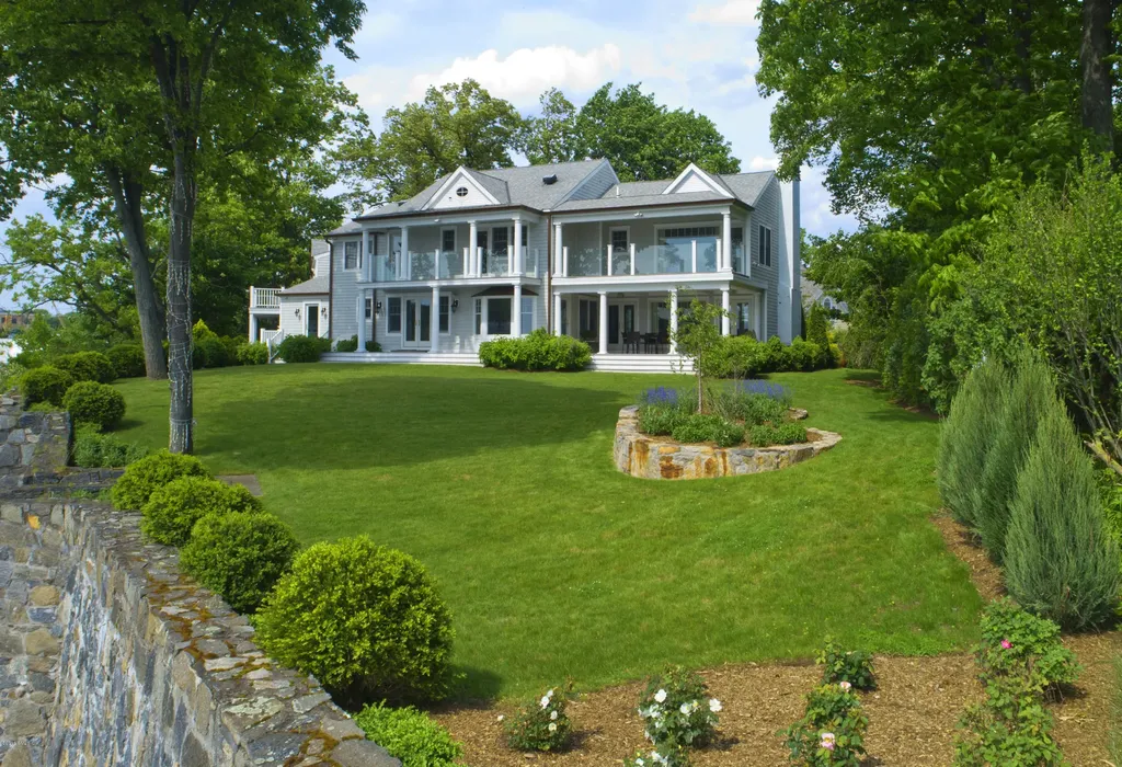 255 Byram Shore Road Greenwich CT 06830