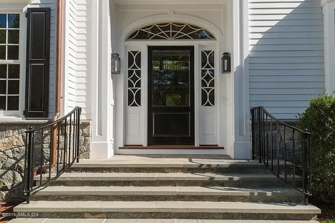 81 Husted Lane Greenwich CT 06830