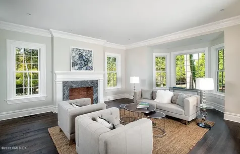 81 Husted Lane Greenwich CT 06830