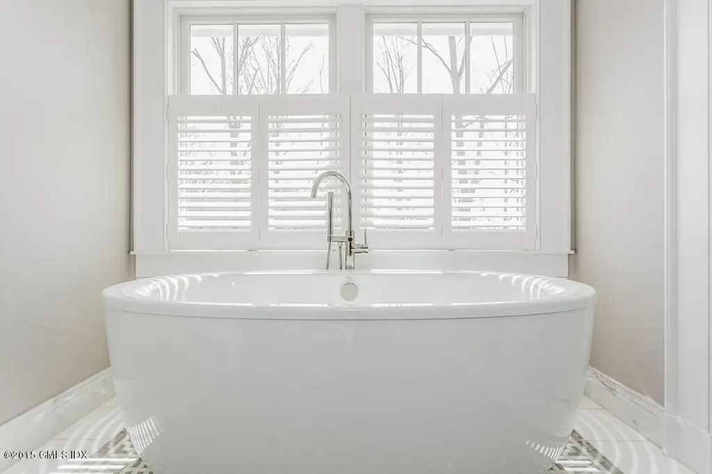 647 River Road Cos Cob CT 06807