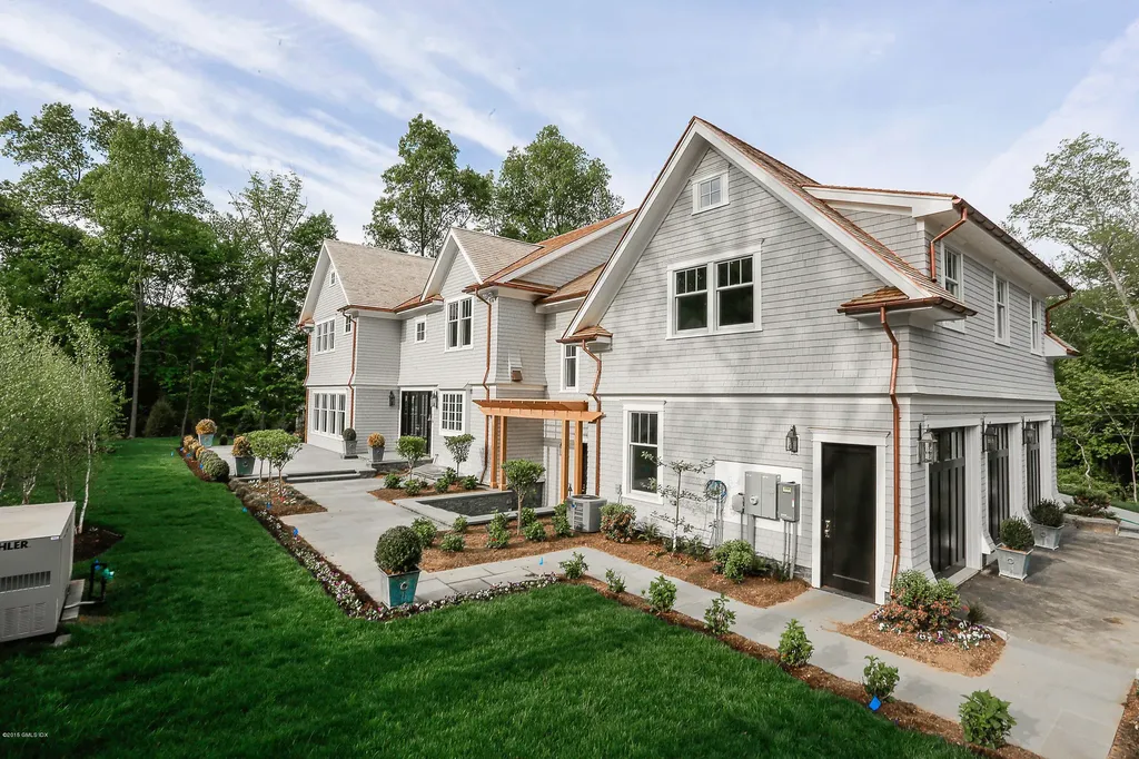 647 River Road Cos Cob CT 06807