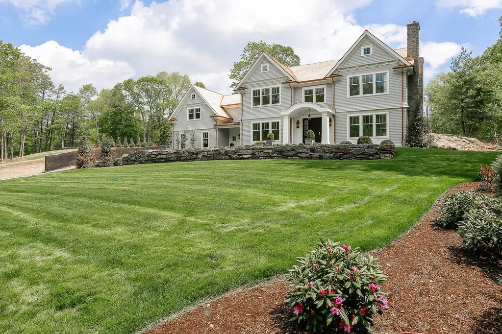 647 River Road Cos Cob CT 06807