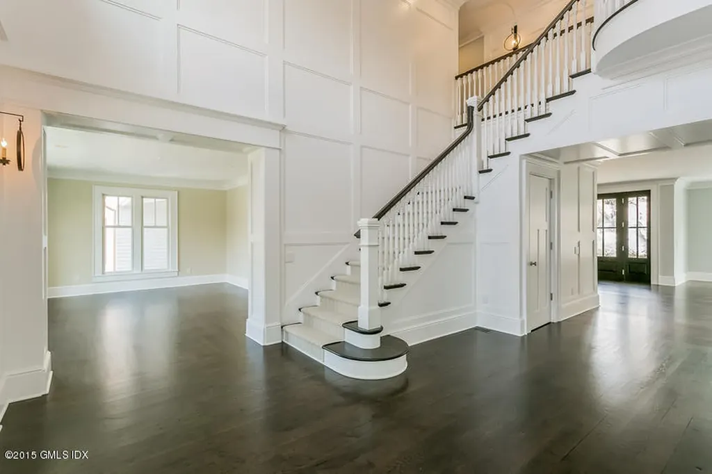 647 River Road Cos Cob CT 06807