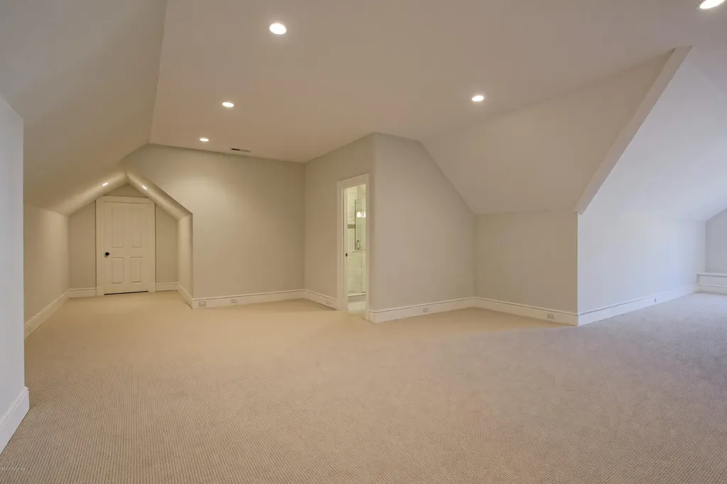 26 Stillman Lane Greenwich CT 06831