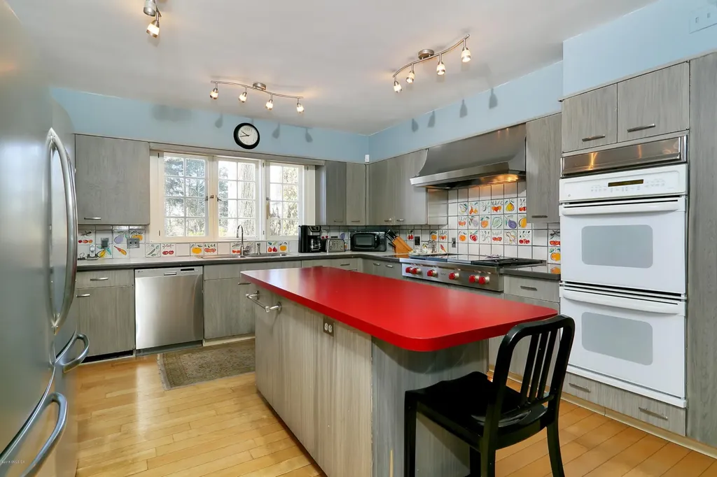 26 Mayfair Lane Greenwich CT 06831