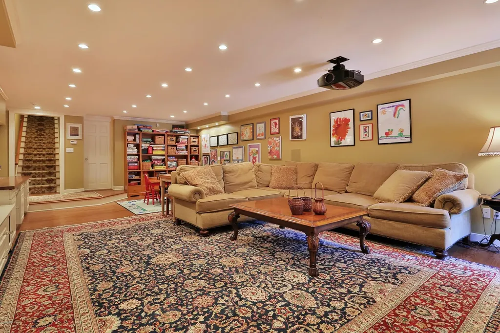 26 Mayfair Lane Greenwich CT 06831
