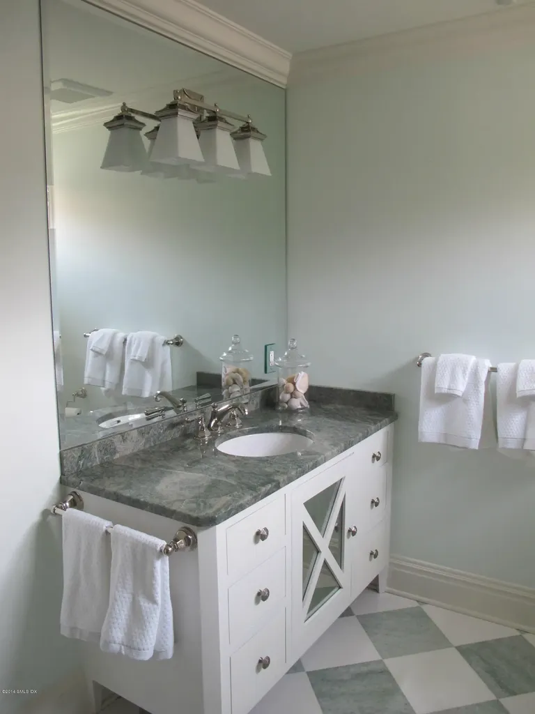 512 W Lyon Farm Drive Greenwich CT 06831