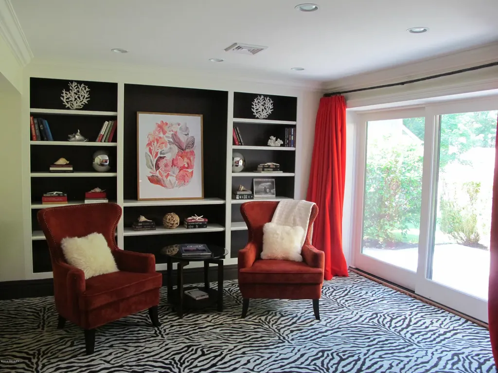 512 W Lyon Farm Drive Greenwich CT 06831