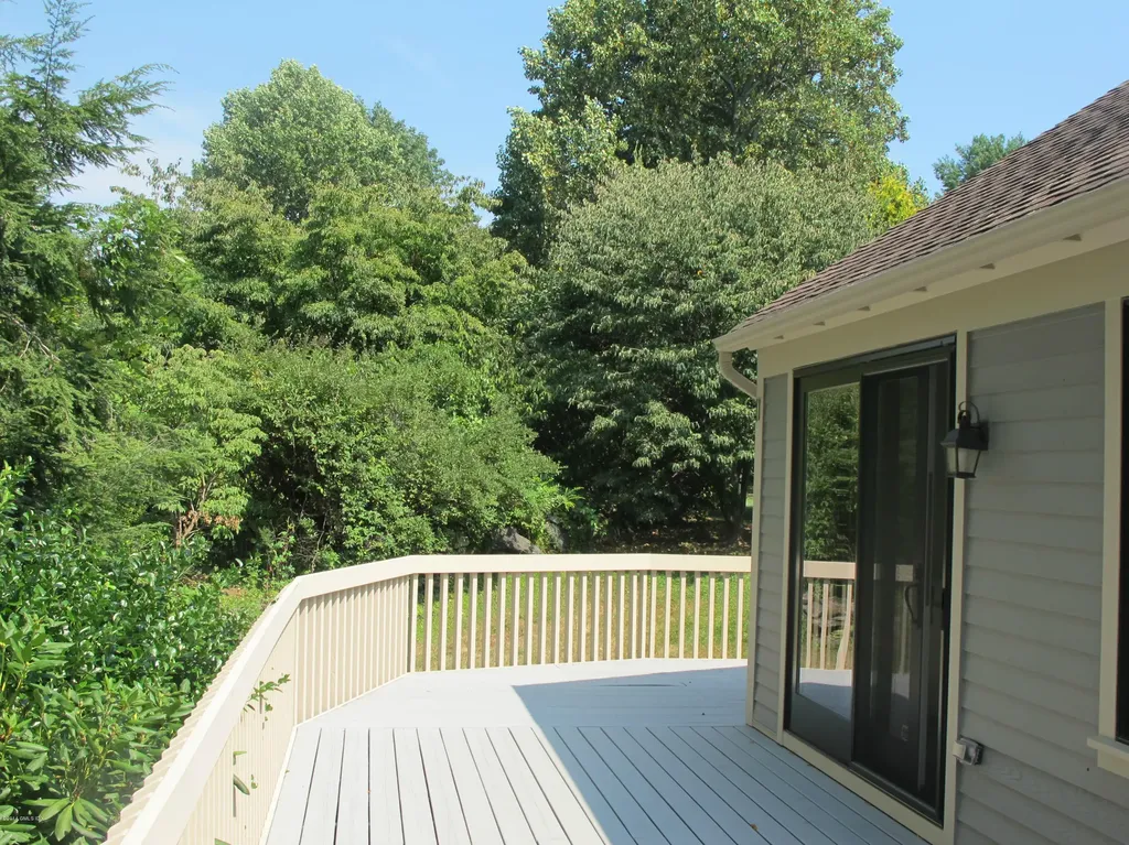 512 W Lyon Farm Drive Greenwich CT 06831