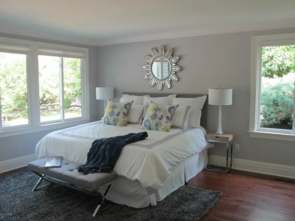 512 W Lyon Farm Drive Greenwich CT 06831