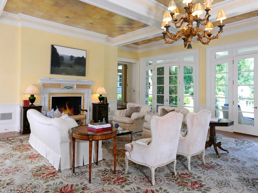 105 Conyers Farm Drive Greenwich CT 06831
