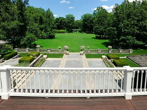 105 Conyers Farm Drive Greenwich CT 06831