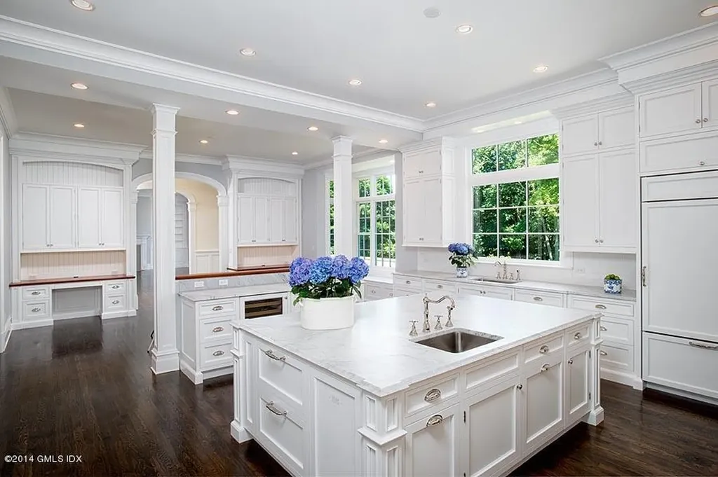 895 Lake Avenue Greenwich CT 06831