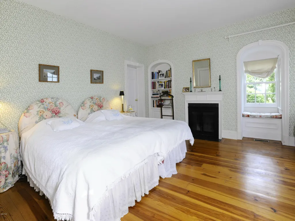 52 John Street Greenwich CT 06831