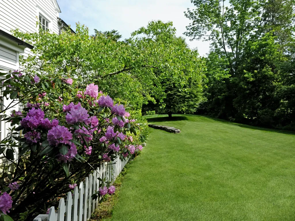 52 John Street Greenwich CT 06831