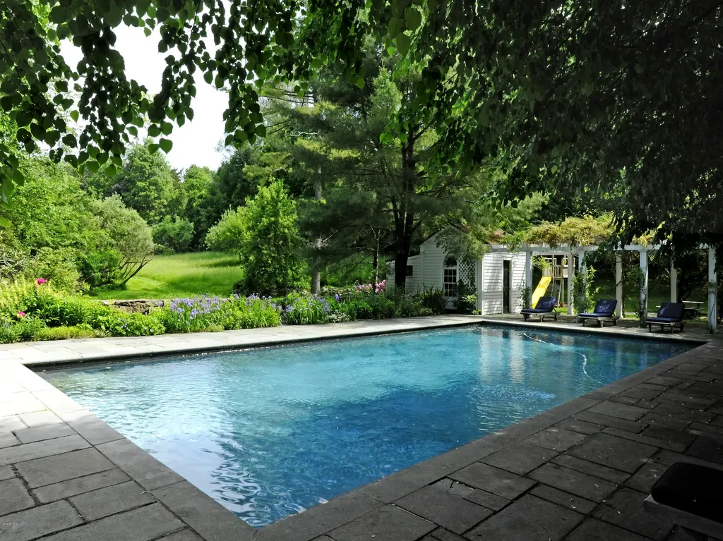 52 John Street Greenwich CT 06831