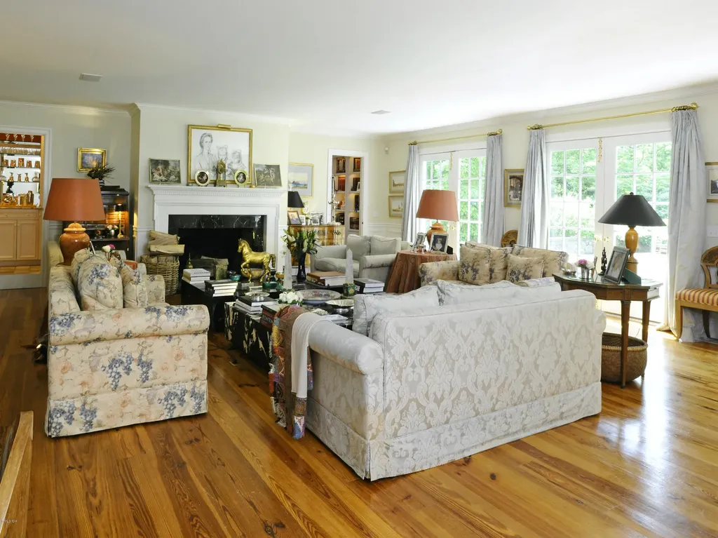 52 John Street Greenwich CT 06831