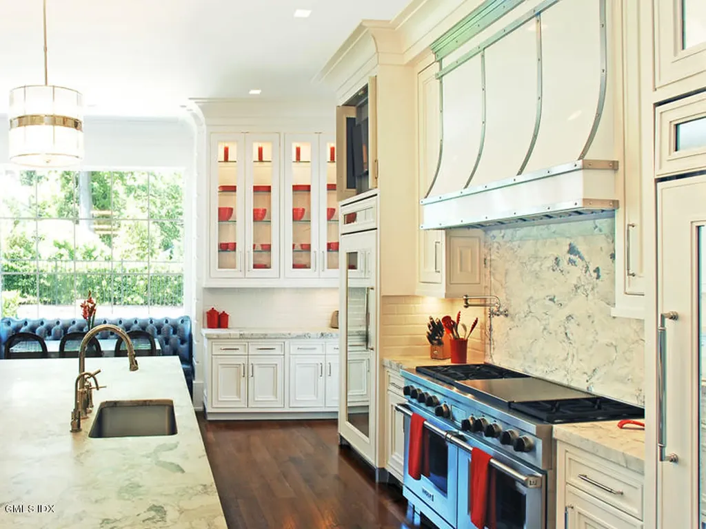 19 Hidden Brook Road Riverside CT 06878