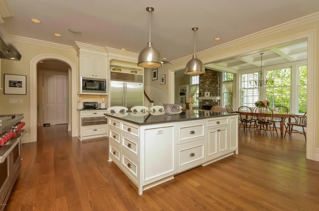 11 Stillman Lane Greenwich CT 06831