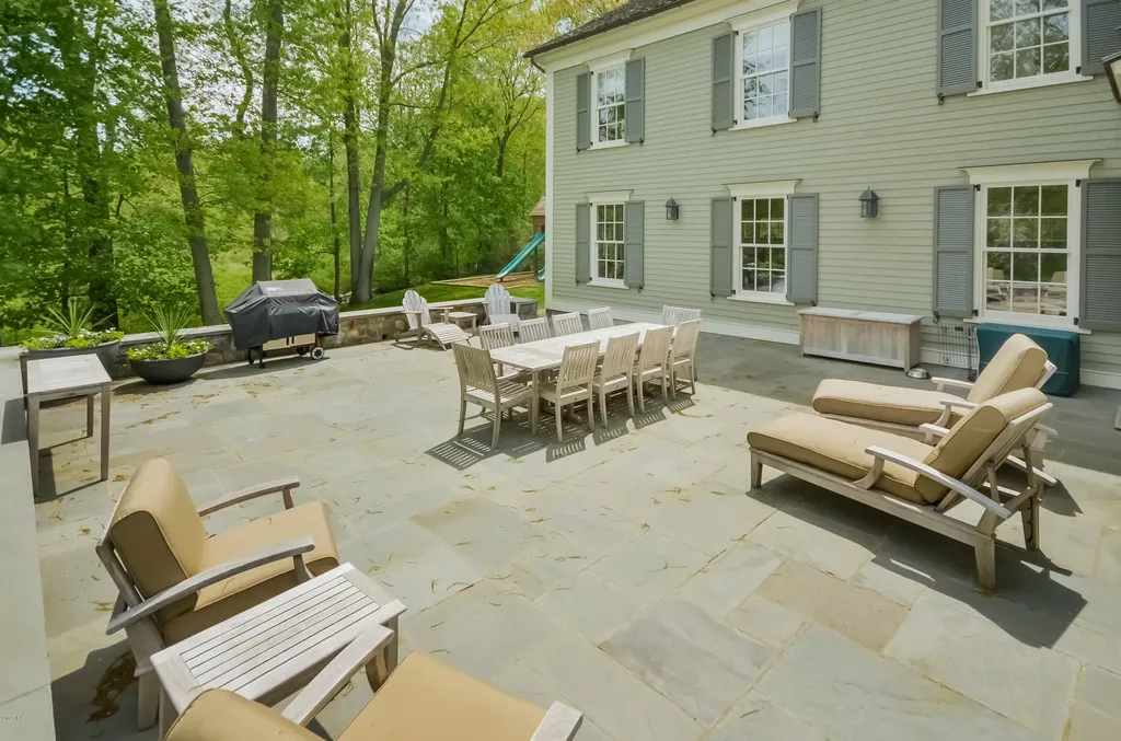 11 Stillman Lane Greenwich CT 06831