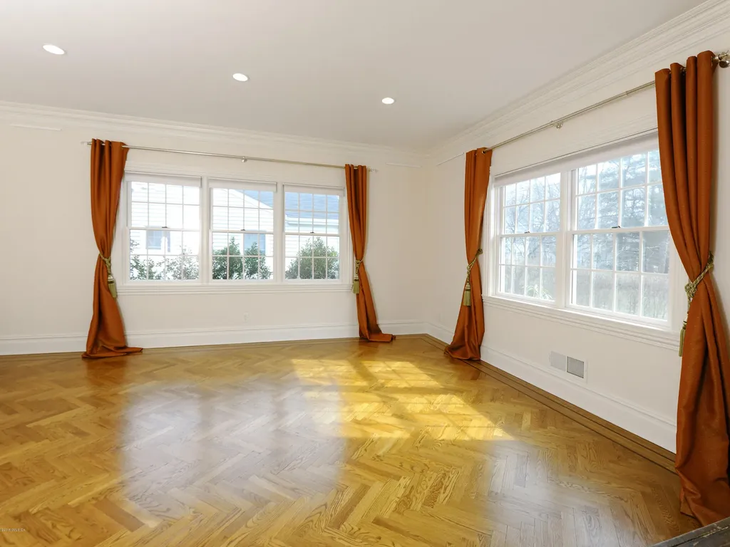 69 Mallard Drive Greenwich CT 06830