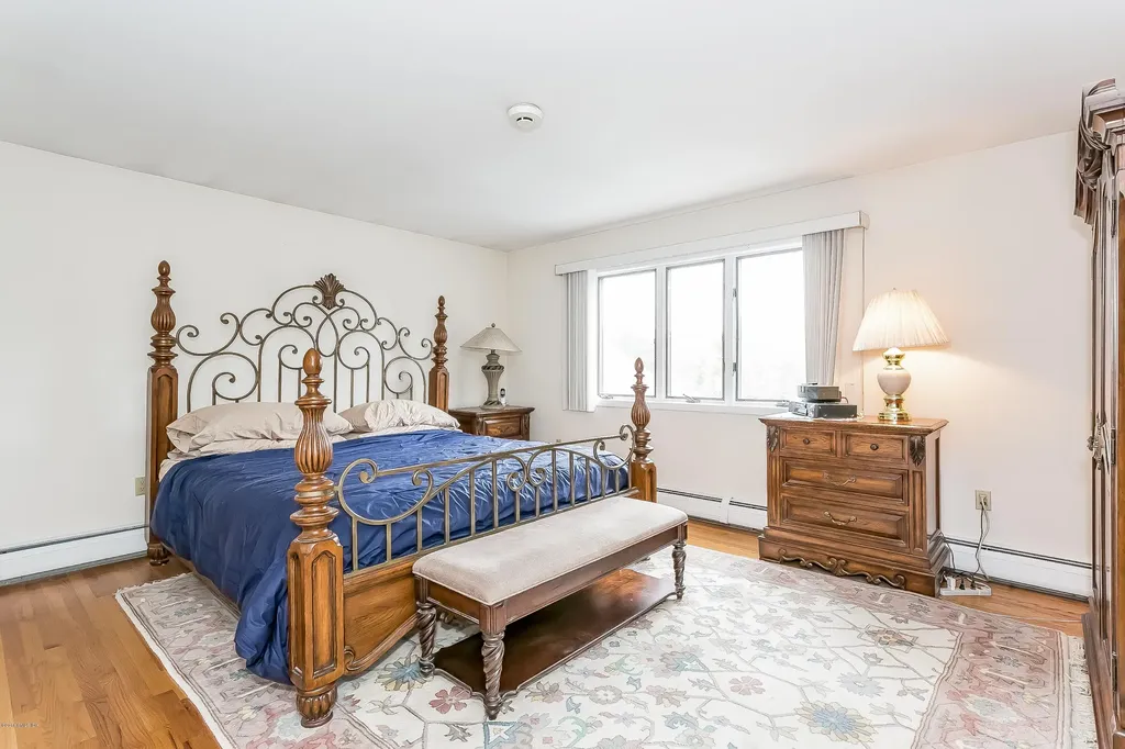 79 Pemberwick Road Greenwich CT 06831