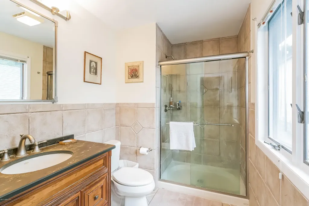79 Pemberwick Road Greenwich CT 06831