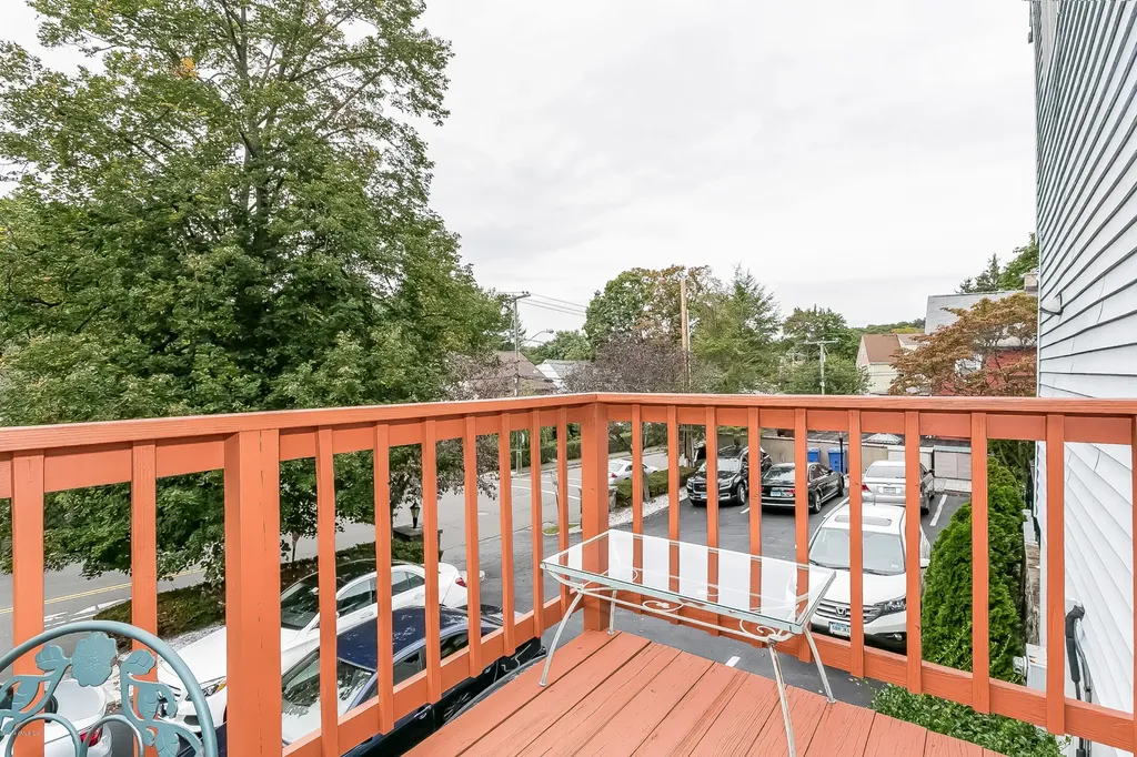 79 Pemberwick Road Greenwich CT 06831