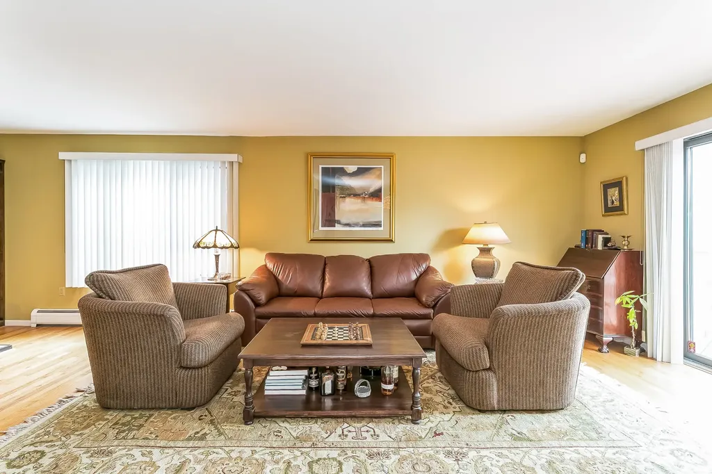79 Pemberwick Road Greenwich CT 06831