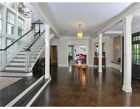 21 Grove Lane Greenwich CT 06830