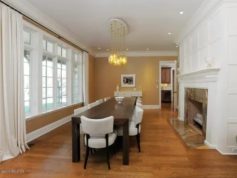 10 Copper Beech Road Greenwich CT 06830