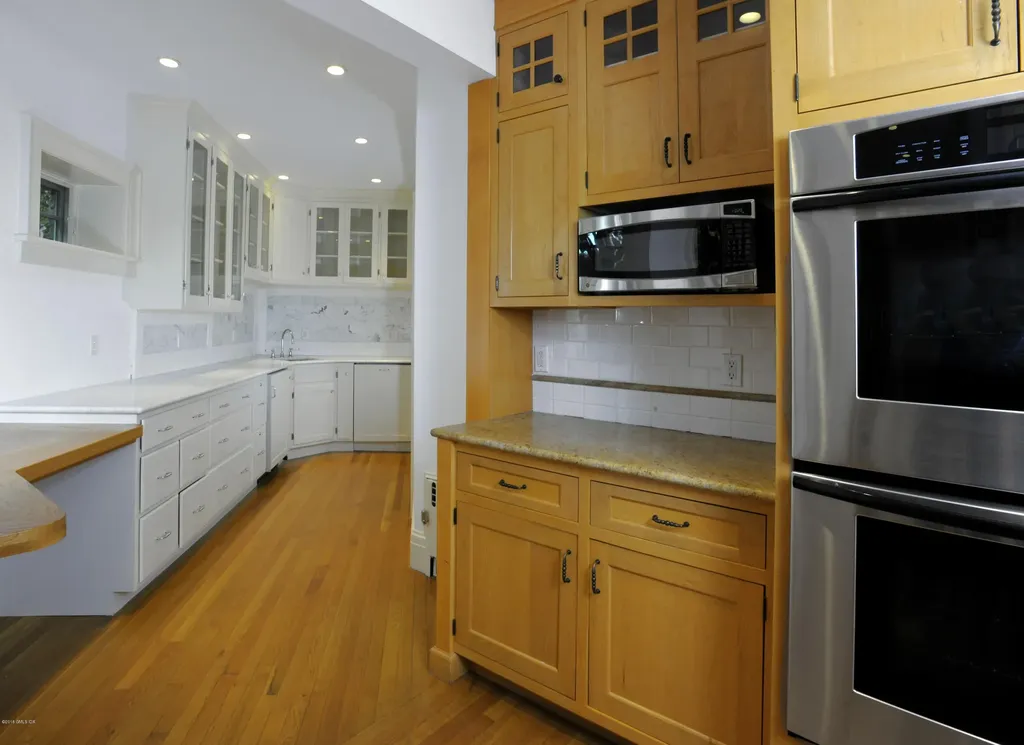 15 Brookside Park Greenwich CT 06831