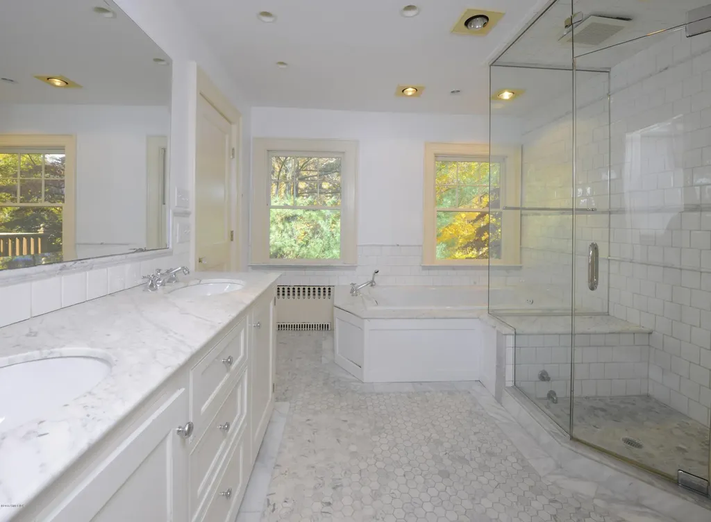15 Brookside Park Greenwich CT 06831