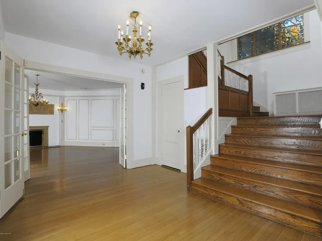 15 Brookside Park Greenwich CT 06831