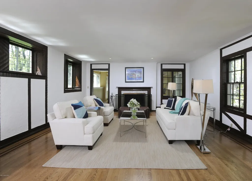 15 Brookside Park Greenwich CT 06831