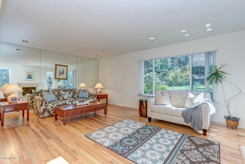 40 Ettl Lane Greenwich CT 06831